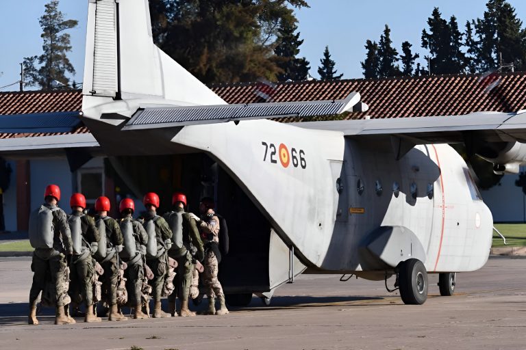 Ampliado acceso Tropa y Marinería